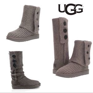 Ugg Classic Cardy Button Detailed Knit Boots